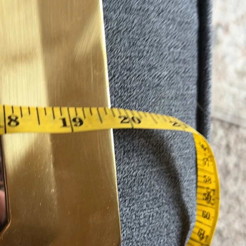 Elegant Gold Wall Mirror